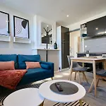 La Sister - Entre Lille Et Lens, Parking Apartment