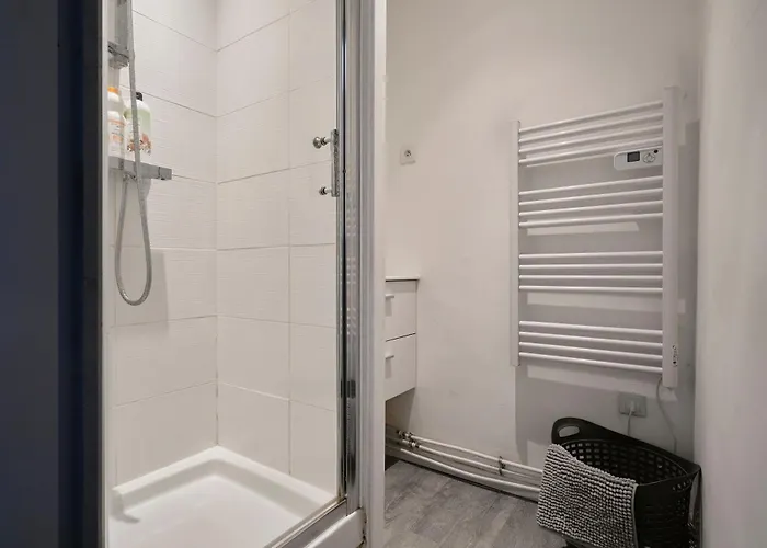 La Sister - Les Demeures D 'adrien Appartement *